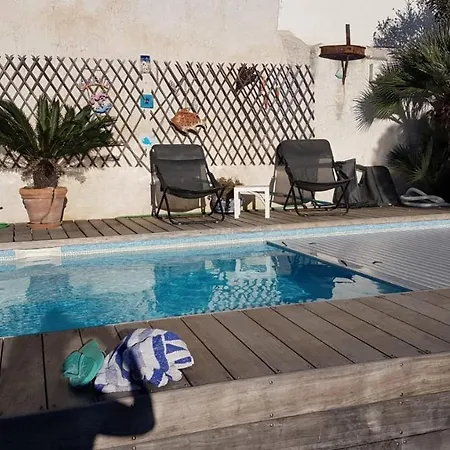 D'hotes Habitation Bougainville לינה וארוחת בוקר מרסיי